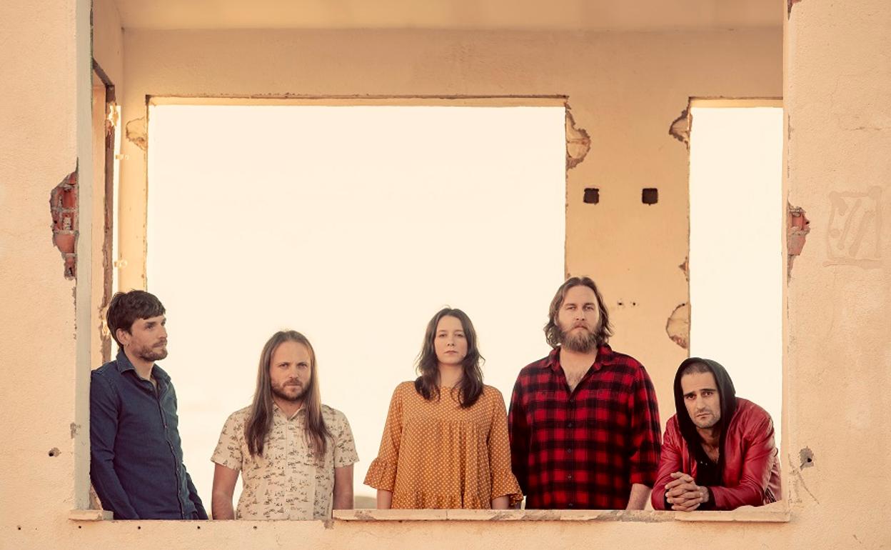 Integrantes del grupo de música Morgan