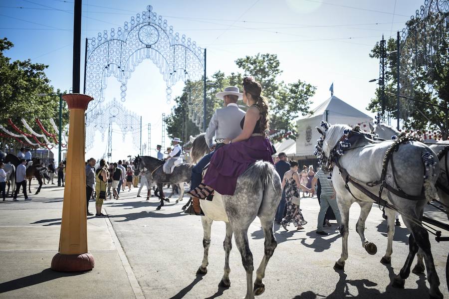 El festivo de la feria de Granada se hizo sentir en el recinto de Almanjáyar