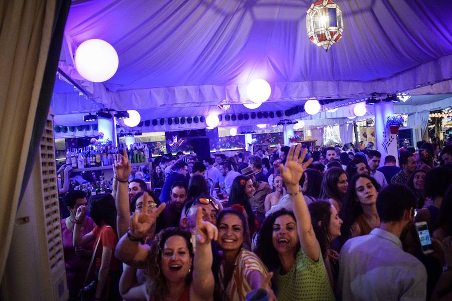 El festivo de la feria de Granada se hizo sentir en el recinto de Almanjáyar