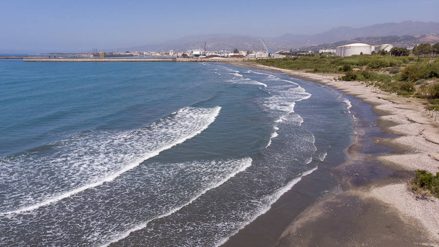 La pasada primavera había 206 partículas de microplásticos por metro cuadrado en esta playa, los expertos apuntan que son valores medio altos