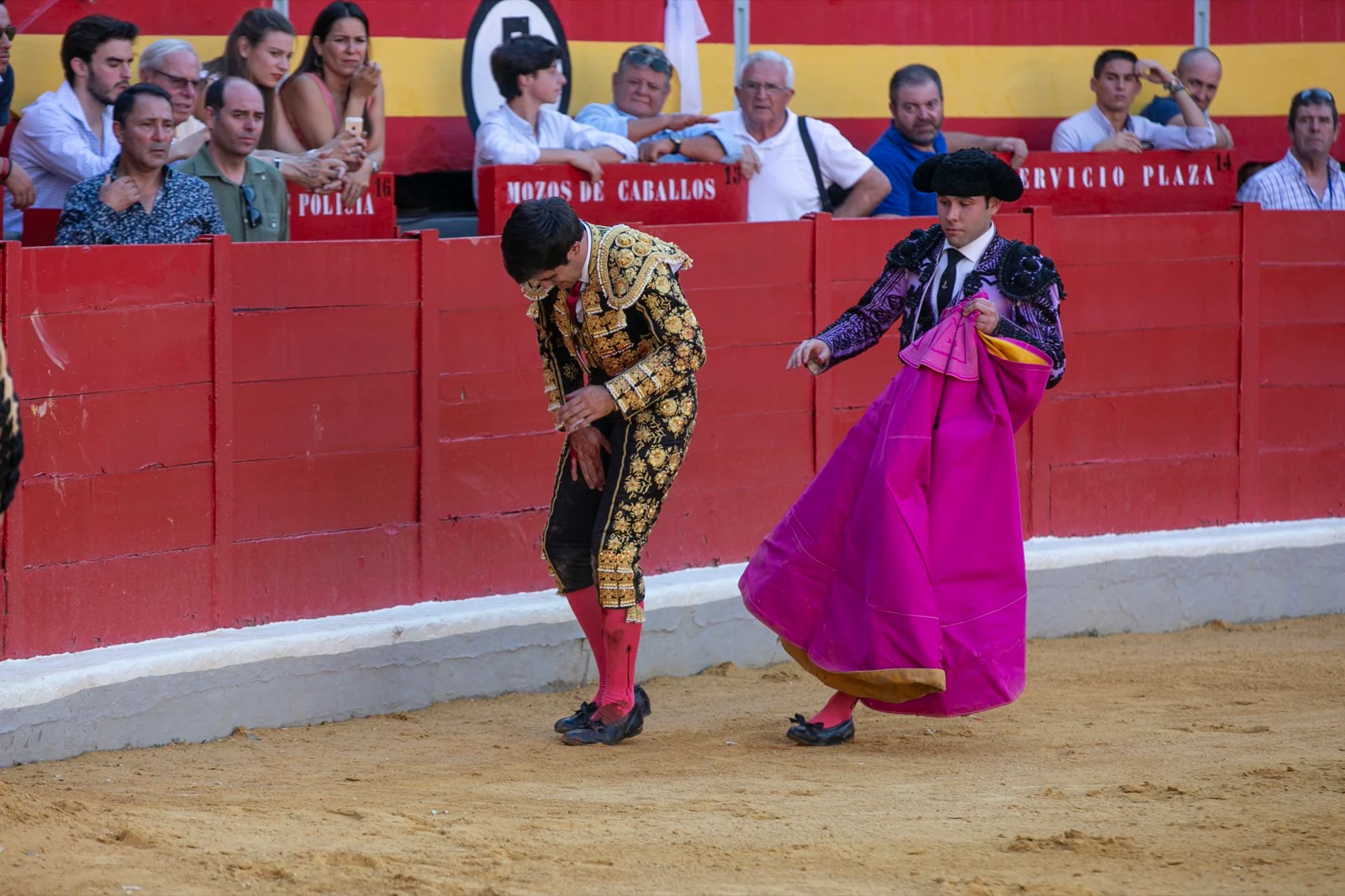 Borja Collado y Miguel Aguilar ponen broche triunfal a la feria del Corpus. El bastetano Aquilino Girón, que cortó una oreja y acreditó sobrado valor, acabó en la enfermería con una lesión en la rodilla