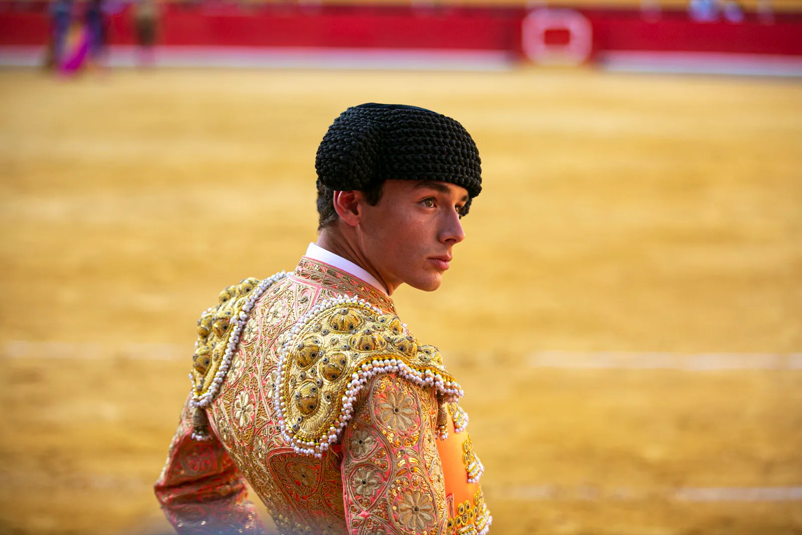 Borja Collado y Miguel Aguilar ponen broche triunfal a la feria del Corpus. El bastetano Aquilino Girón, que cortó una oreja y acreditó sobrado valor, acabó en la enfermería con una lesión en la rodilla