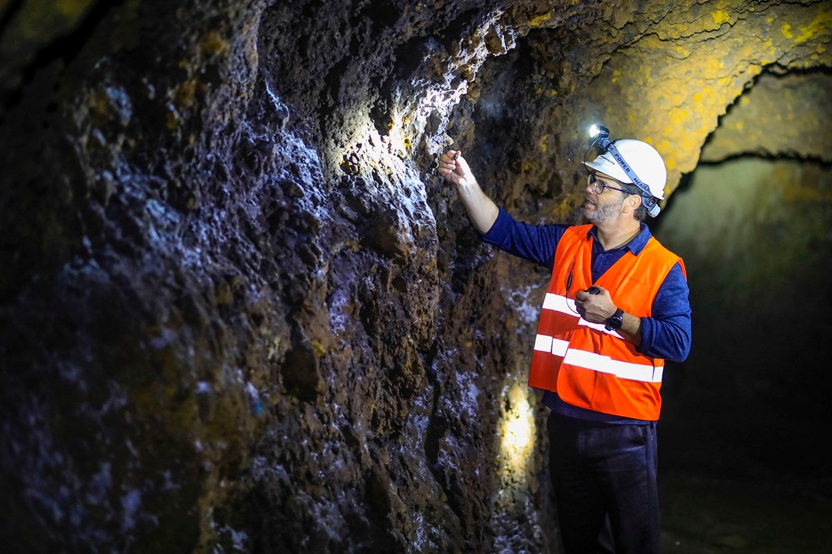 Así son las antiguas minas de Alquife