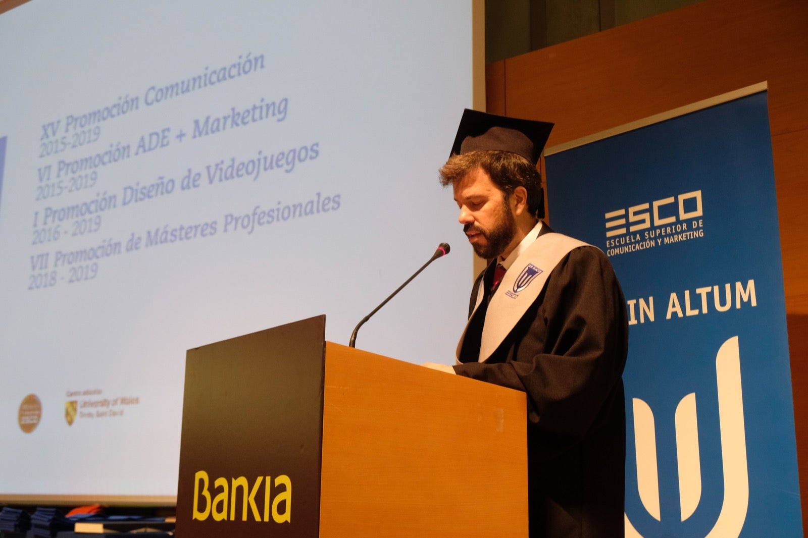 Después de cuatro años de estudios, la de anoche era una fecha muy esperada para varias promociones de esta escuela