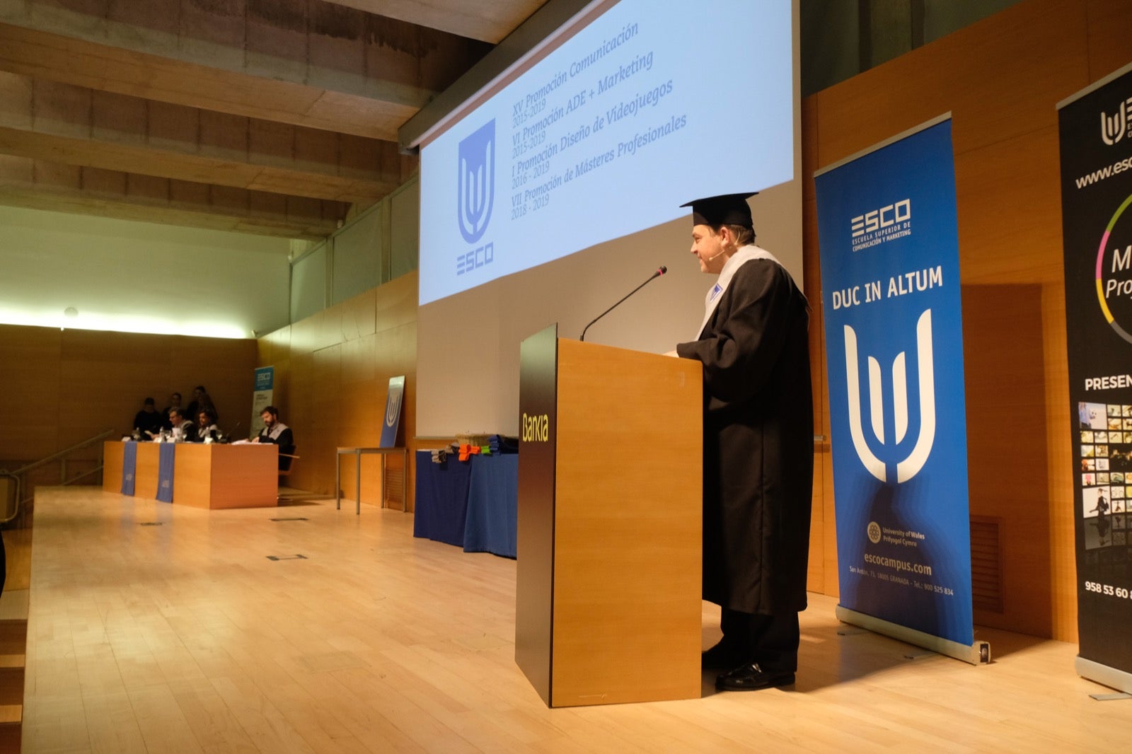 Después de cuatro años de estudios, la de anoche era una fecha muy esperada para varias promociones de esta escuela