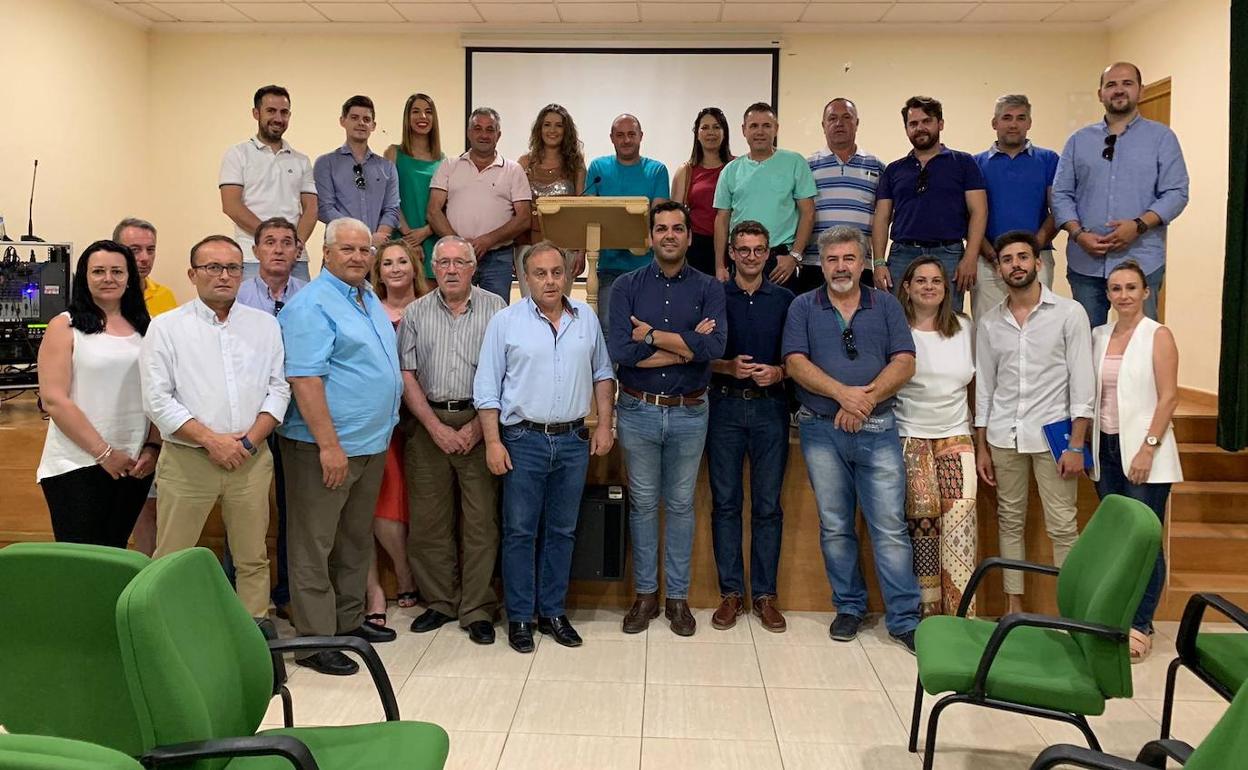 Reunión comarcal de dirigentes del PP provincial en Arroyo del Ojanco. 