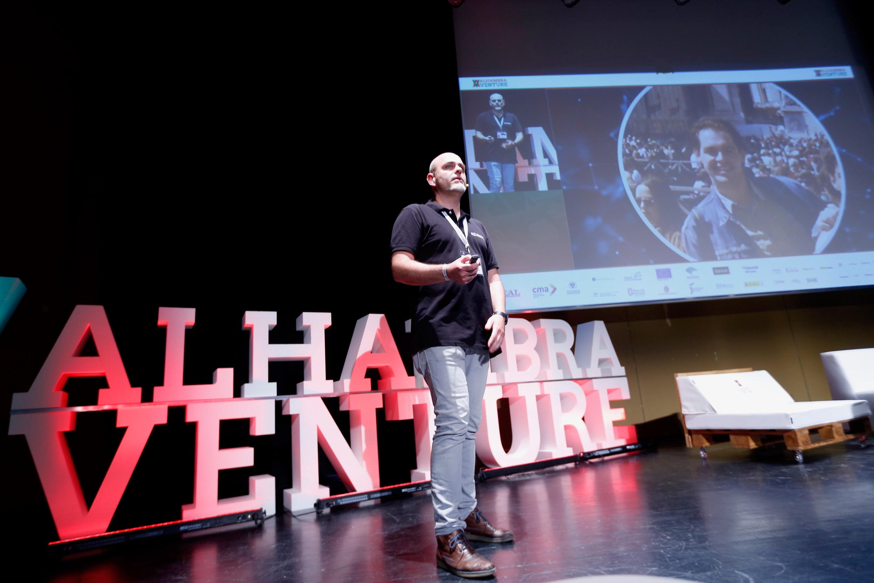 Turno para los pitches en Alhambra Venture 