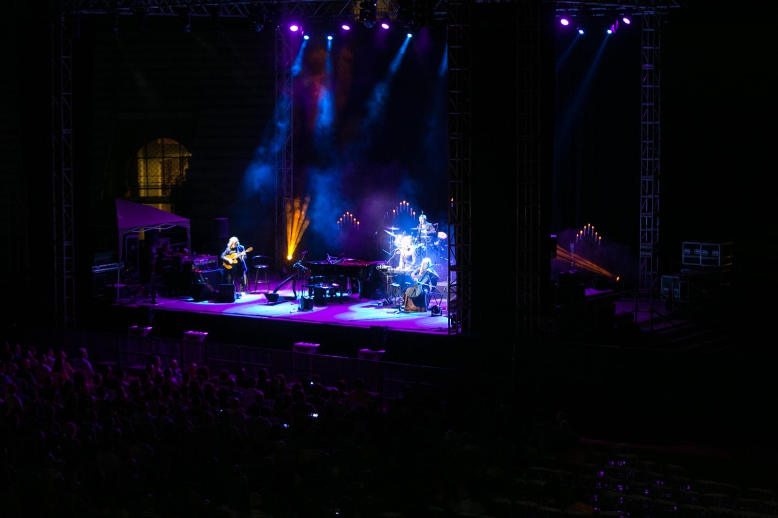 Fotos: Escuchar a Loreena McKennitt tiene el don de la regresión a vidas anteriores