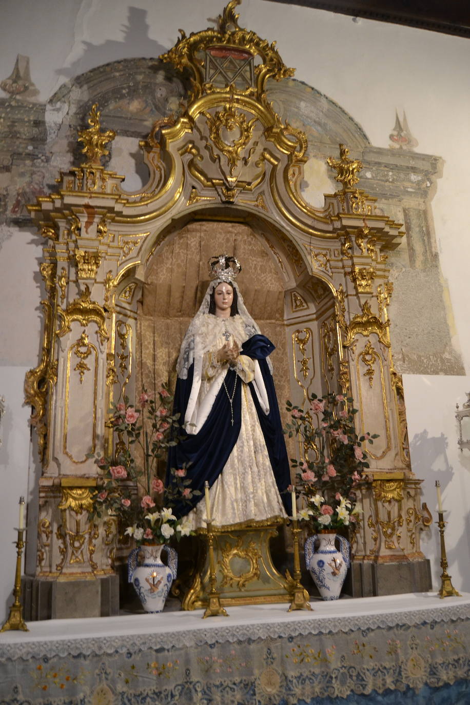 Así es la colección que atesora este monasterio de Granada