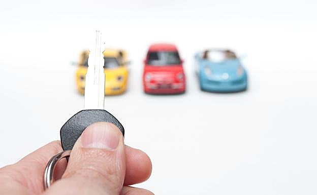 Las matriculaciones de turismos y todoterrenos siguen de capa caída en la provincia