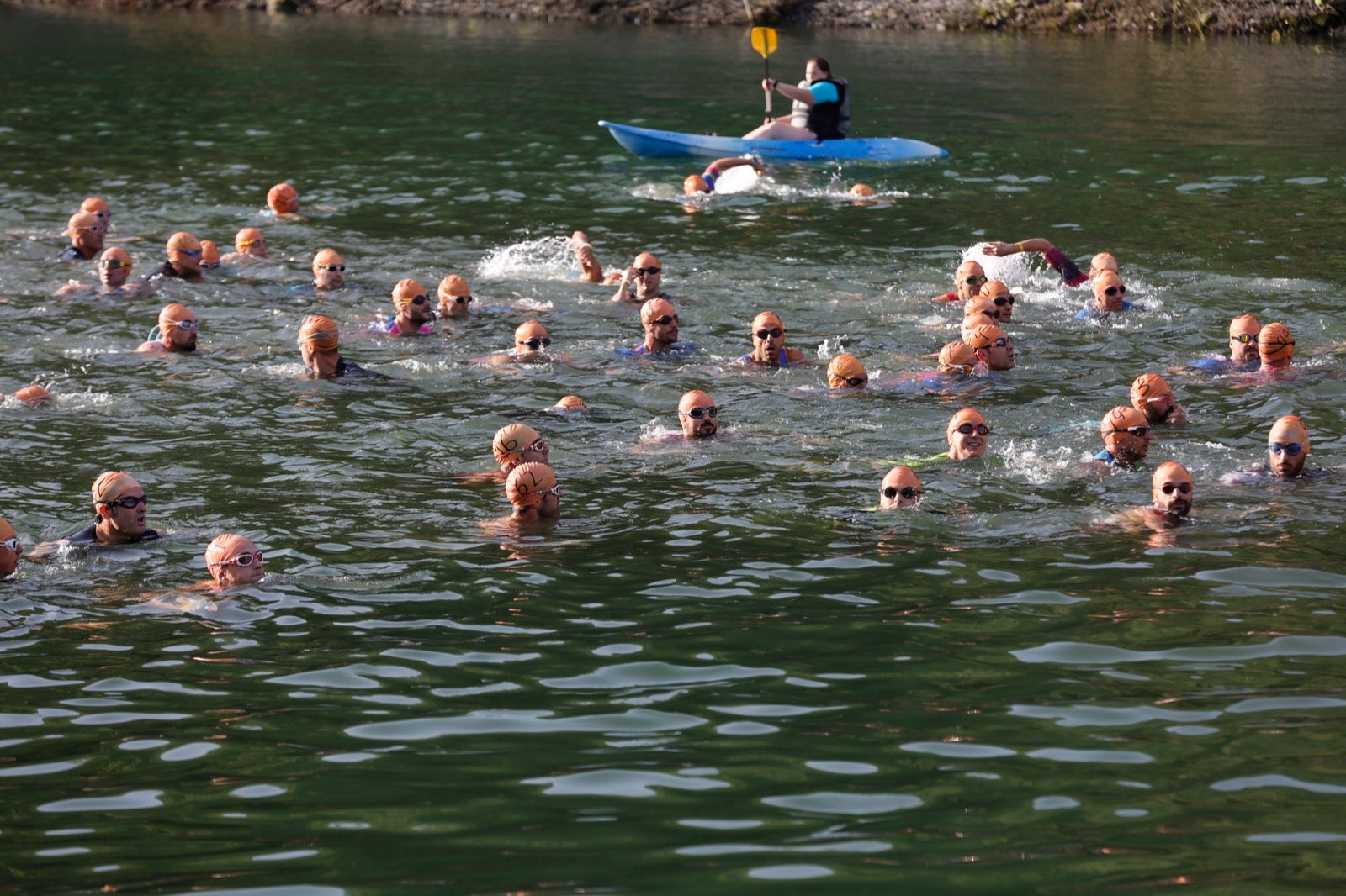 Fotos: Nos metemos e lleno en el espectacular triatlón de Sierra Nevada: así ha sido