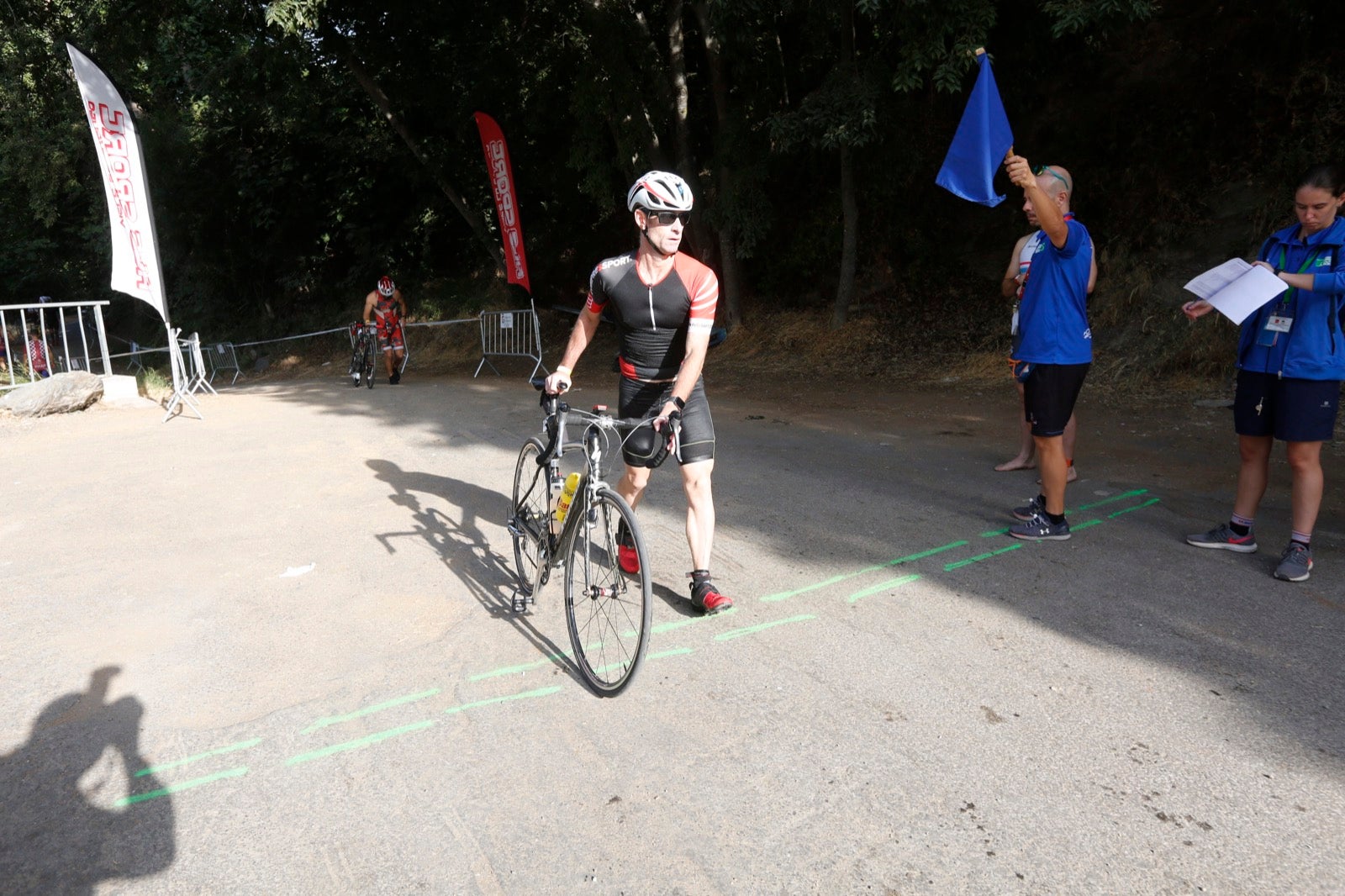 Fotos: Nos metemos e lleno en el espectacular triatlón de Sierra Nevada: así ha sido