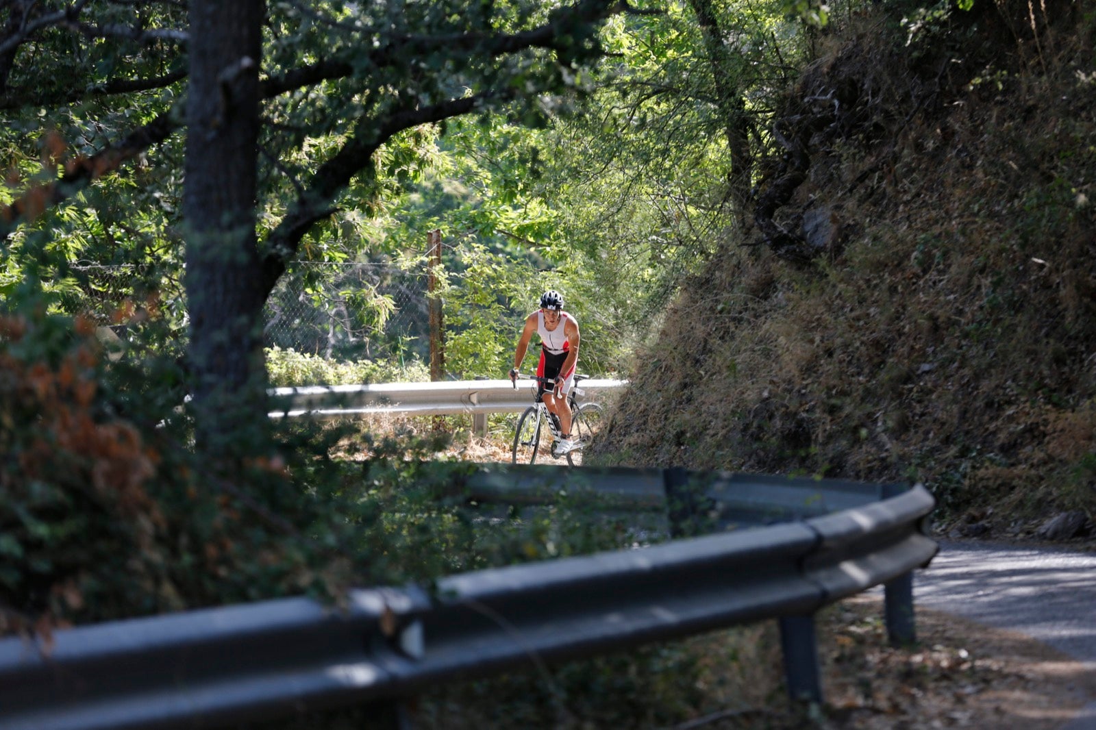 Fotos: Nos metemos e lleno en el espectacular triatlón de Sierra Nevada: así ha sido