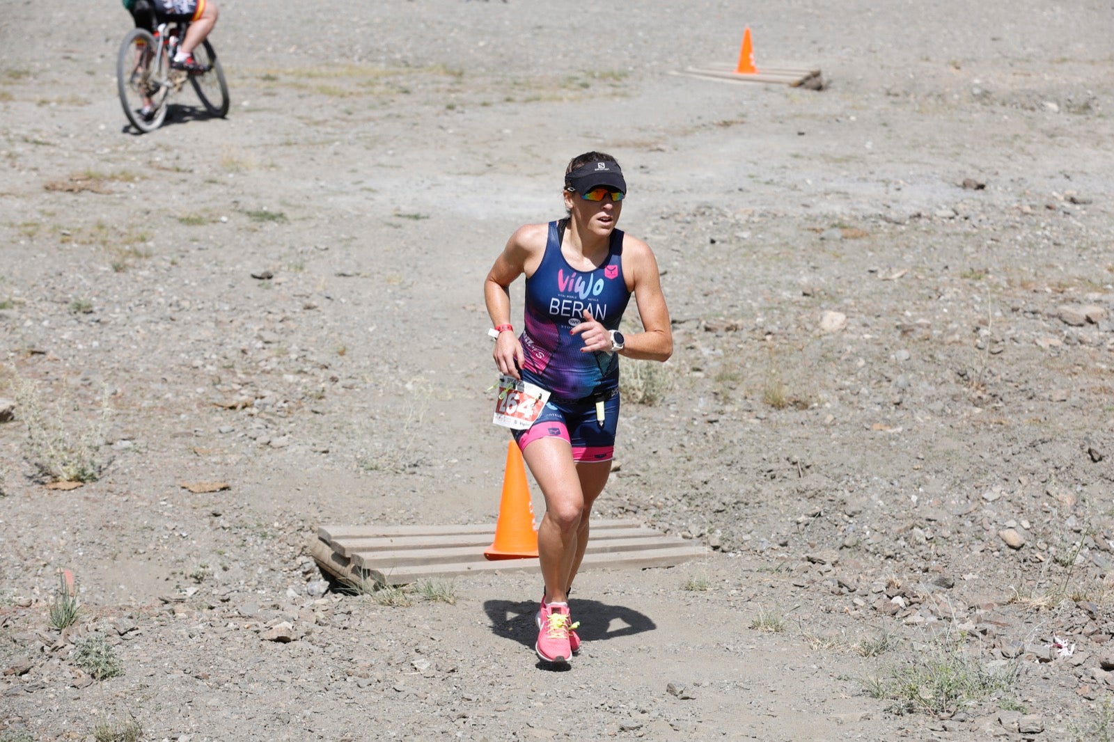 Fotos: Nos metemos e lleno en el espectacular triatlón de Sierra Nevada: así ha sido