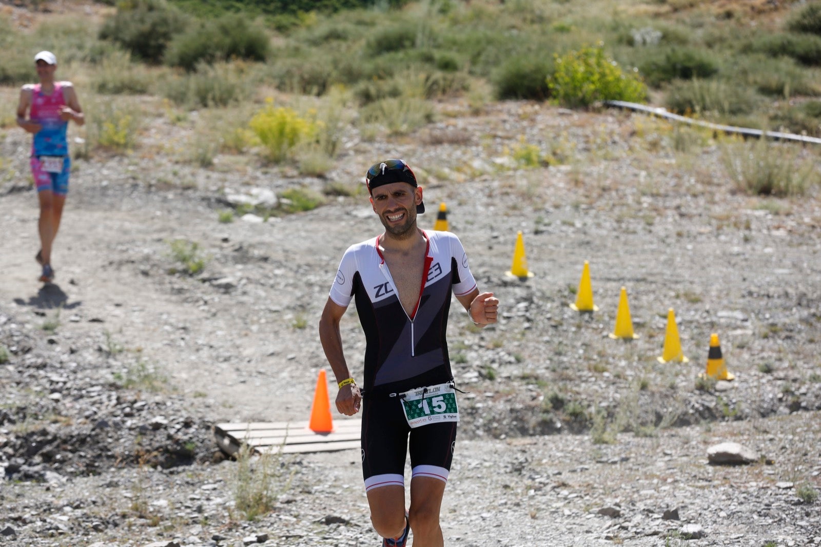 Fotos: Nos metemos e lleno en el espectacular triatlón de Sierra Nevada: así ha sido