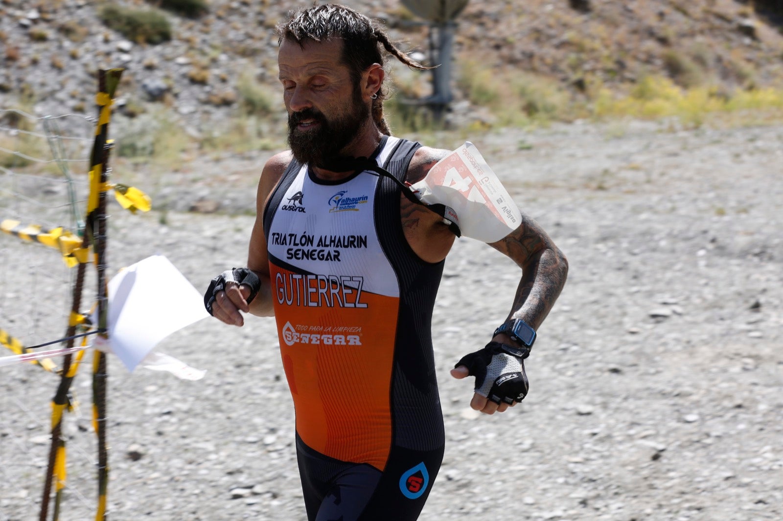 Fotos: Nos metemos e lleno en el espectacular triatlón de Sierra Nevada: así ha sido