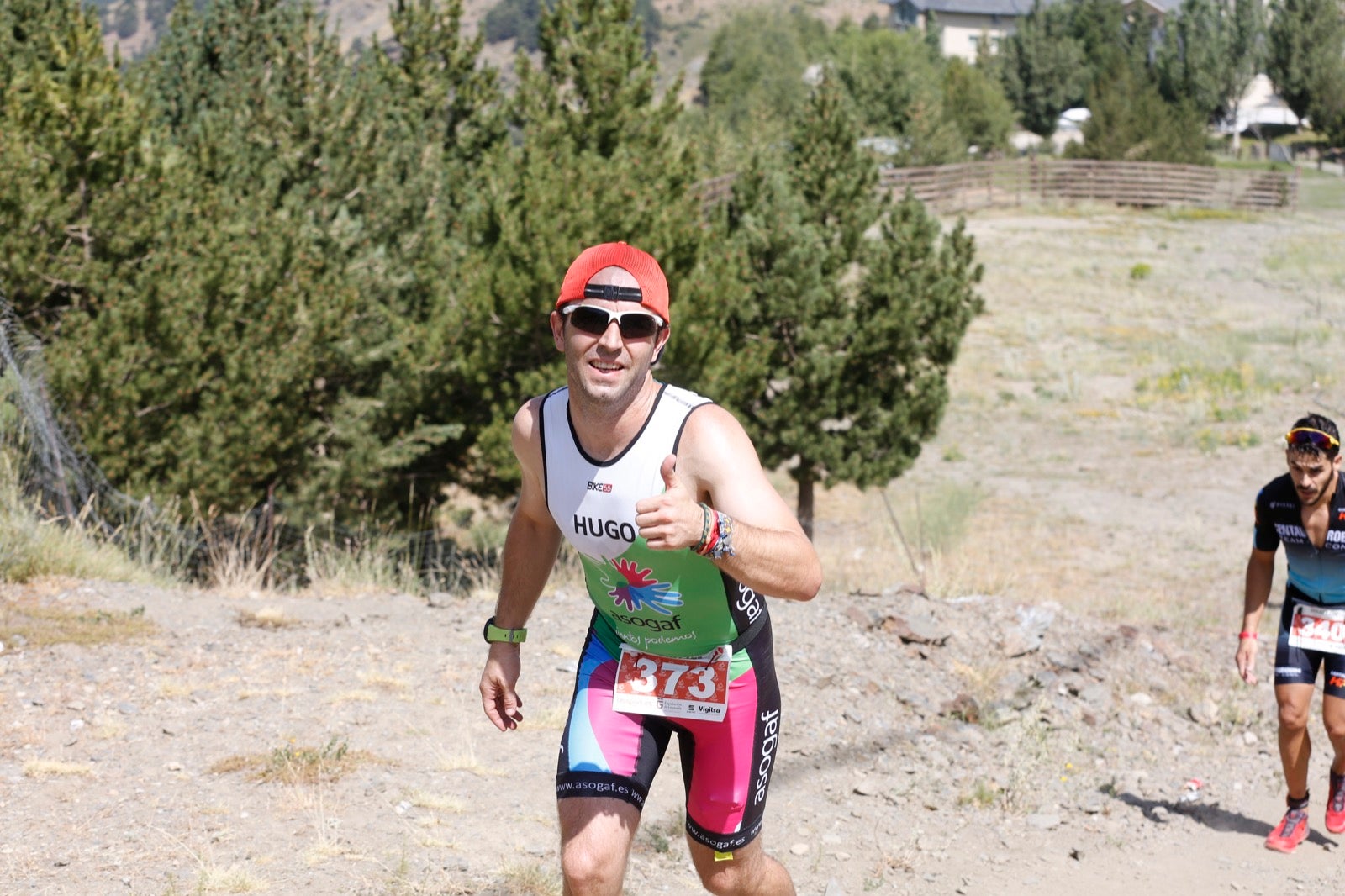 Fotos: Nos metemos e lleno en el espectacular triatlón de Sierra Nevada: así ha sido