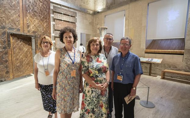 Herminia Fornieles, Lourdes Ruiz López, Purificación Marinetto, Manuel Zafra y José González 