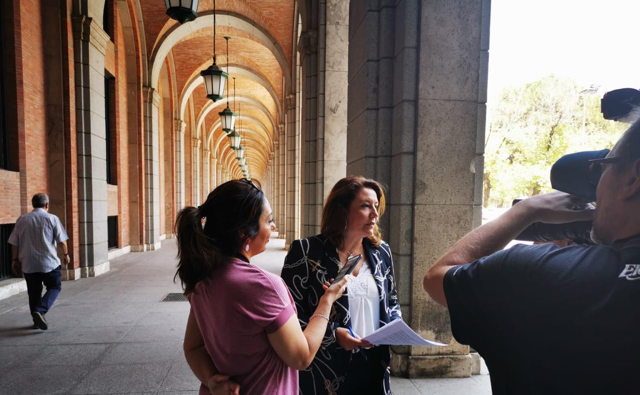 La Junta ofrece al Gobierno su colaboración para agilizar las conducciones de la presa de Rules