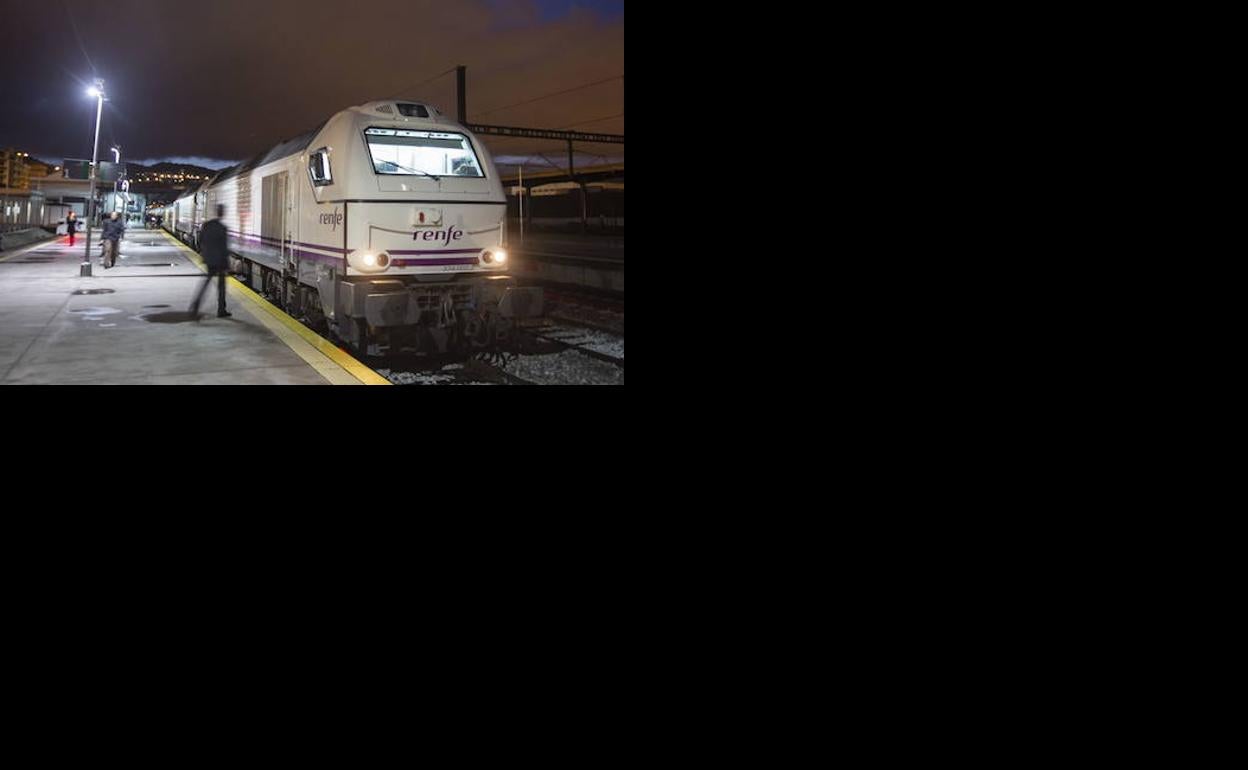 Carlos Rojas (PP) acusa al PSOE de usar la reconexión con Madrid por Talgo con «interés electoralista»