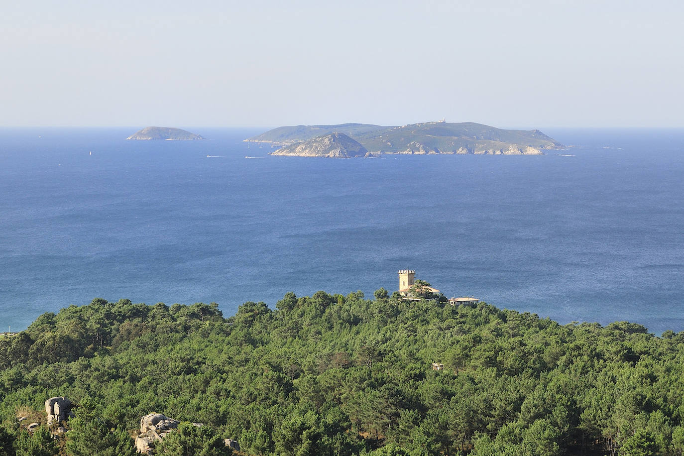 12. Parque Nacional Marítimo-Terrestre de las Islas Atlánticas de Galicia (Galicia)