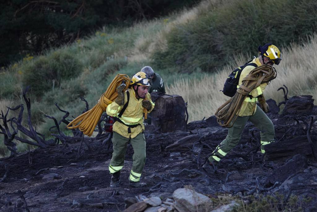 Fotos: Visitamos el lugar del incendio en Pradollano