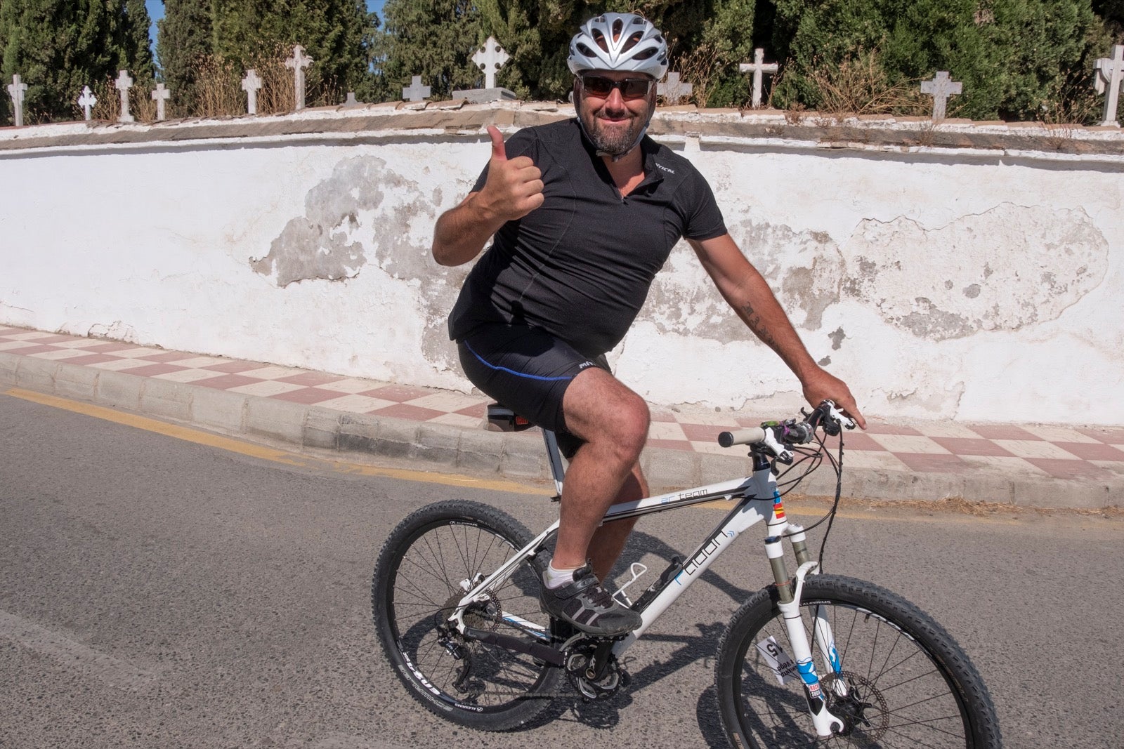 Decenas de personas de todas las edades participan en la XXVII edición del Día de la Bicicleta en Cúllar Vega