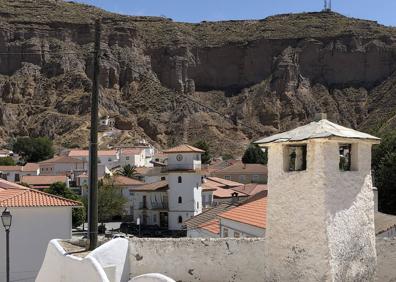 Imagen secundaria 1 - Paisajes singulares en Gorafe. 