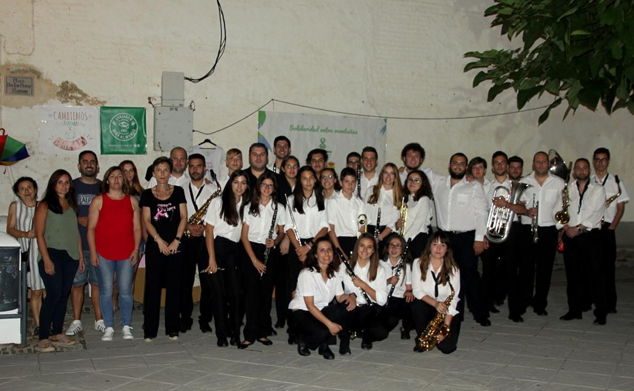 Música y solidaridad en Bubión a favor de la investigación contra el cáncer