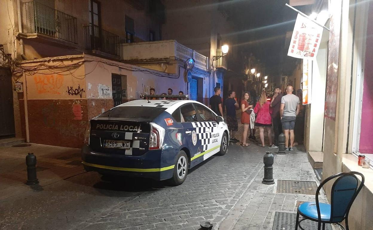 Pelea tumultuaria en Granada: todo se originó por el robo de un móvil