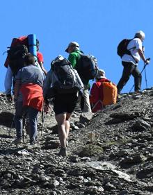 Imagen secundaria 2 - En la cima y sus accesos 