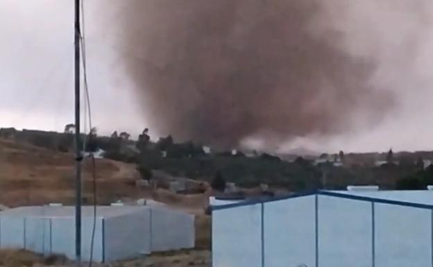 Gota fría en Andalucía | Varios tornados y lluvias fuertes sorprenden a Campillos