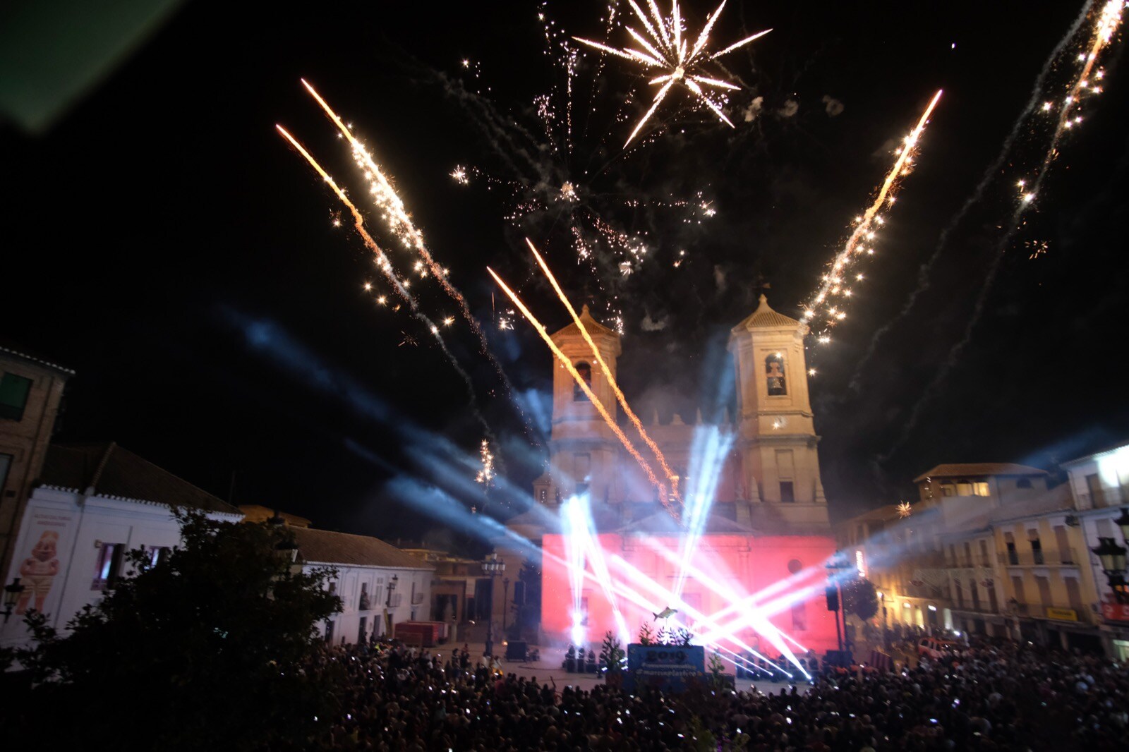 Momento mágico de las fiestas de Santa Fe que se celebran hasta el próximo domingo