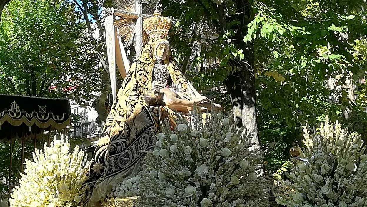 La Patrona de Granada, la Virgen de las Angustias.