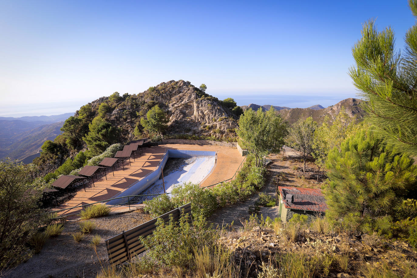 Los animales que quedan se marchan este mes y a partir de ahí se busca una empresa que reviva este parque natural que ahora parece un lugar fantasma