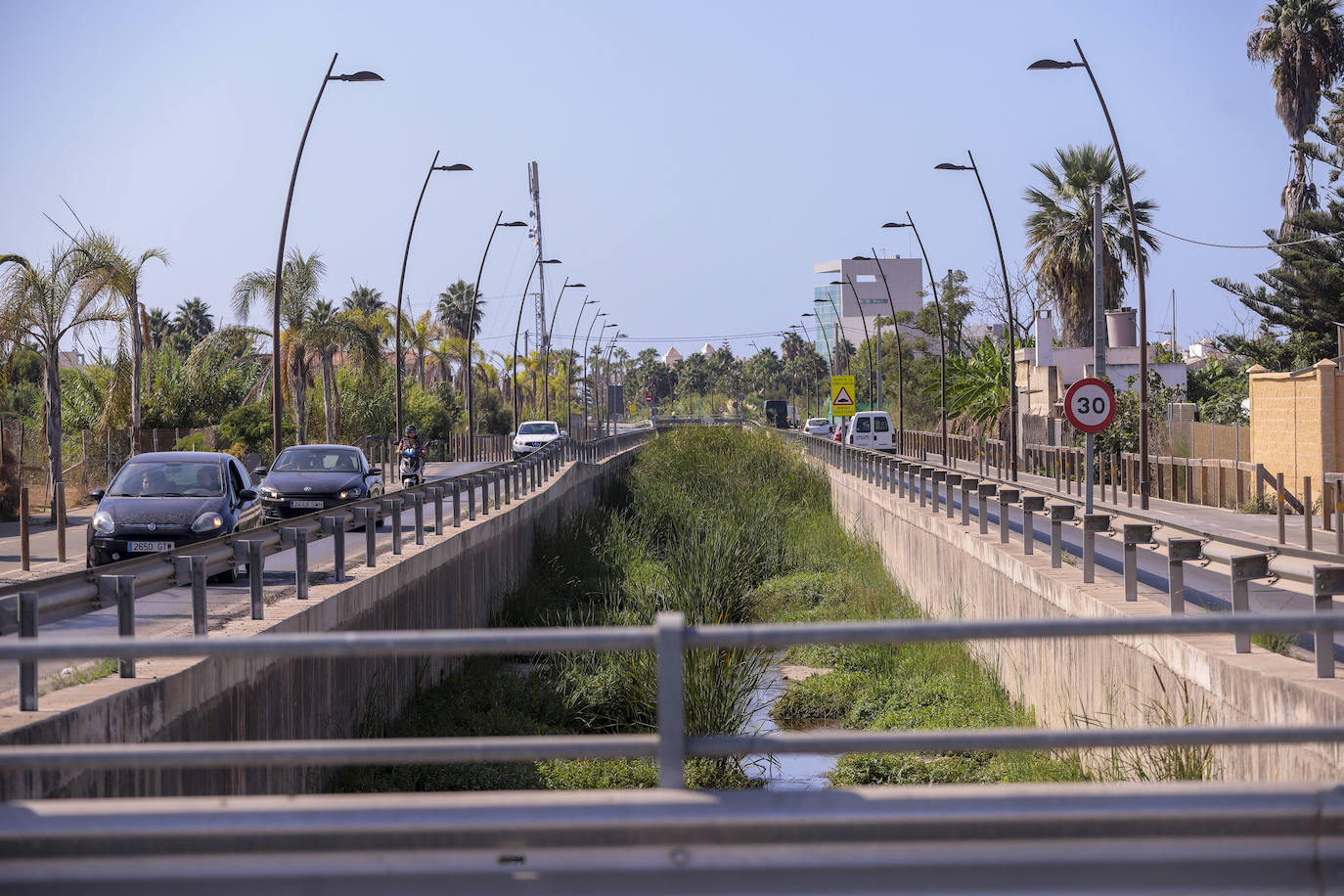 Las Brujas de Motril se limpierán este mes. 