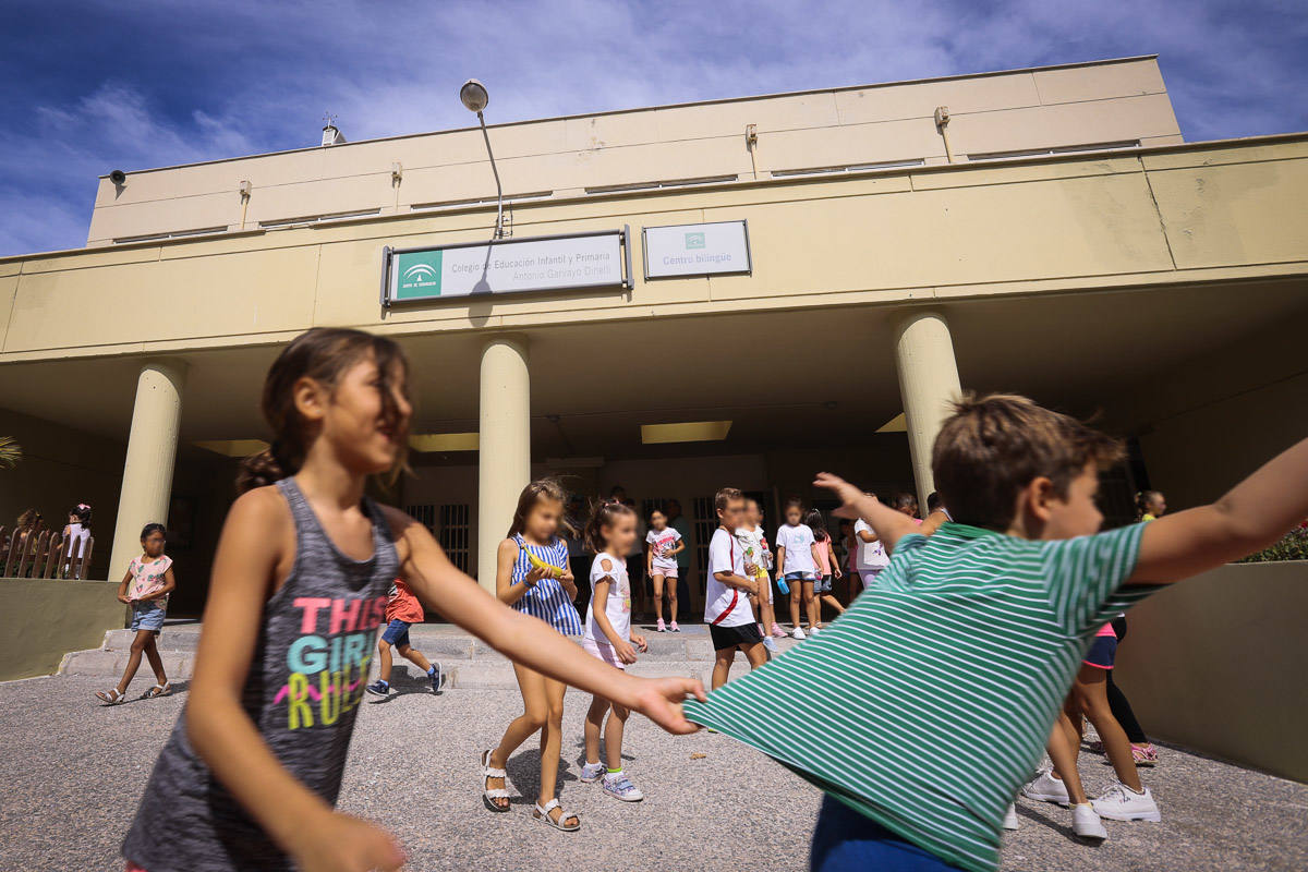 Miles de pequeños de la capital y la provincia han regresado este martes a las aulas para el curso académico 2019/2020 
