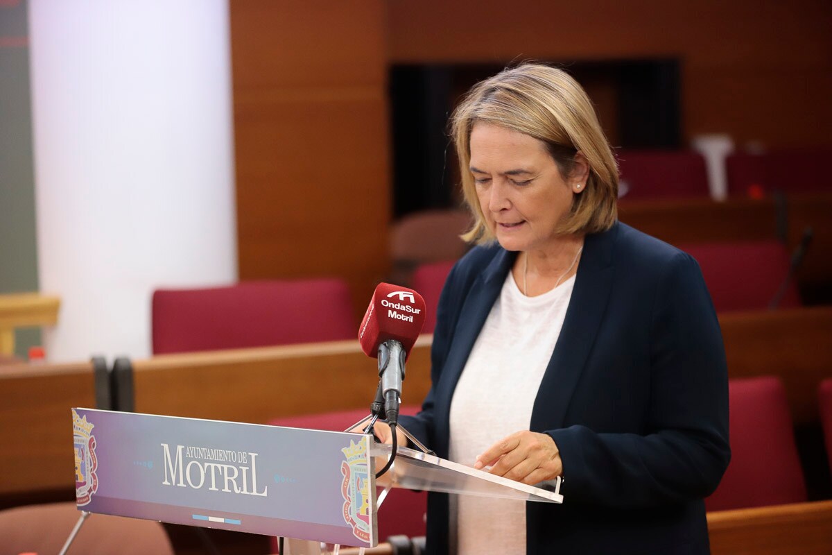 La Mancomunidad de Municipios de la Costa Tropical ha constituido este viernes su nuevo gobierno para los próximos cuatro años. María José Sánchez (PSOE) será la nueva presidenta de la institución, cargo en el que sustituye a su compañero de partido Sergio García Alabarce