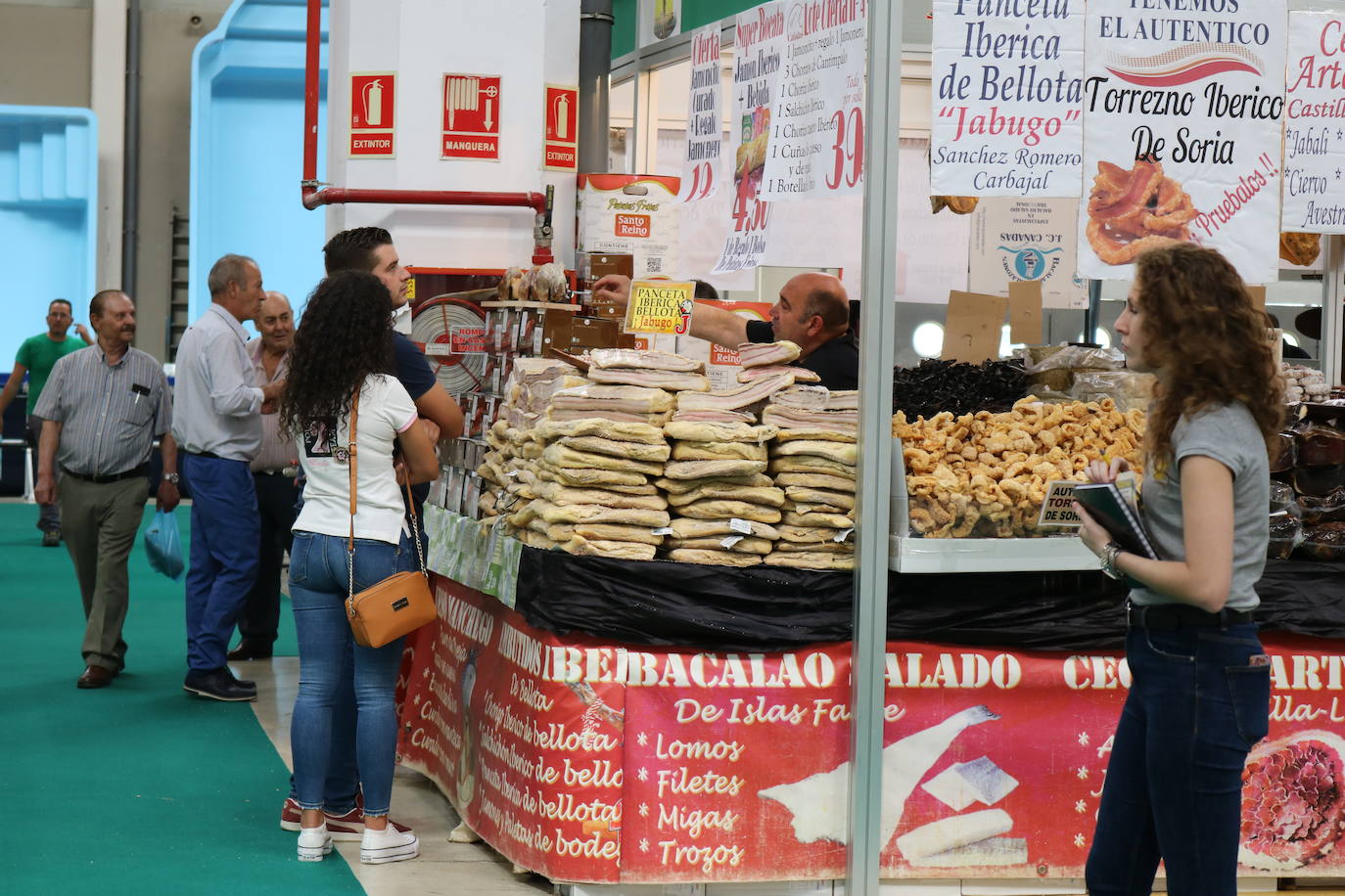 Esta viernes se ha inaugurado de manera oficial la XIII edición de Ibercaza, la feria de caza y pesca de la provincia de Jaén 