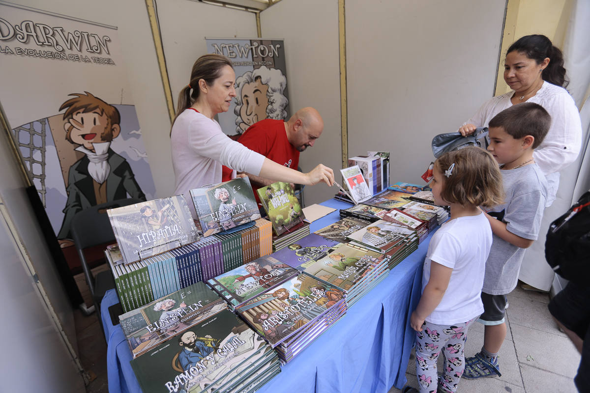Aficionados y profesionales se han dado cita en la plaza de las Batallas