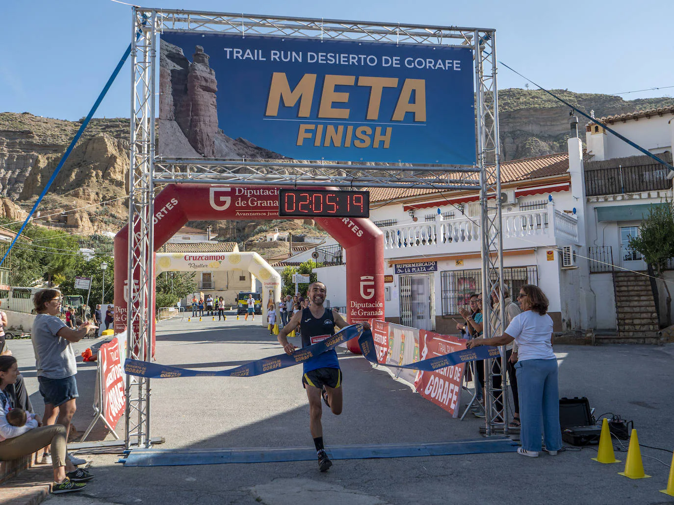El Trail del Desierto celebra su tercera edición con la victoria de Arturo Gutiérrez y Arantxa García Sola en la prueba reina