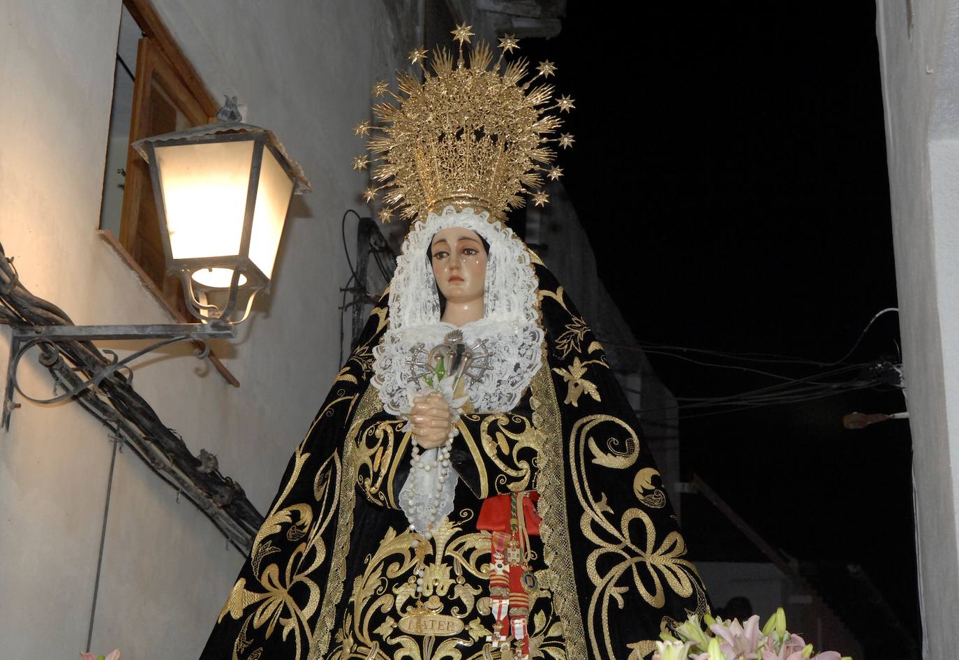 Un vecino de este municipio de La Alpujarra, Antonio 'El Viejo Perejil' estuvo al frente de esta hermandad durante la friolera de 80 años