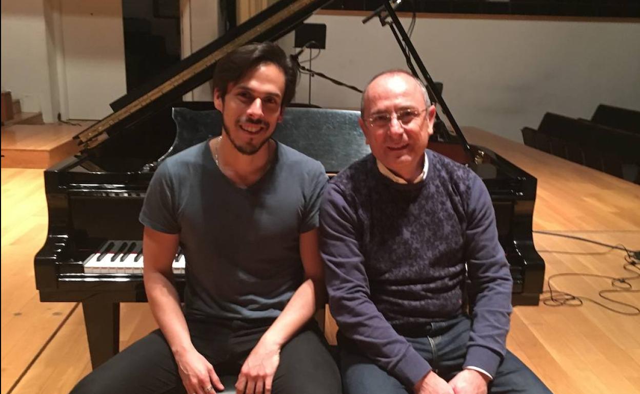 Constantini y Francisco Moya, en el Auditorio Falla.