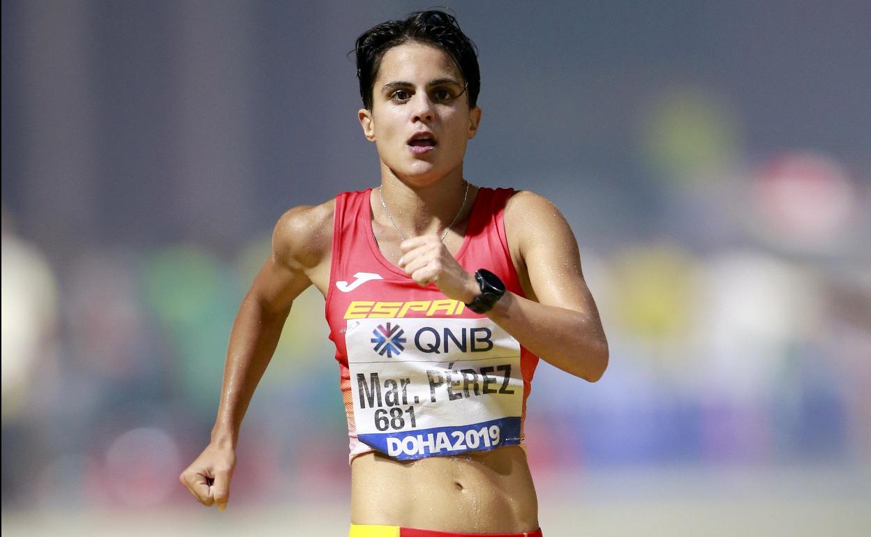 María Pérez marcha durante la competición. 
