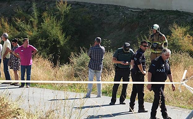 Un momento tras el accidente de la Pirotecnia López Franco, en Guadix. 