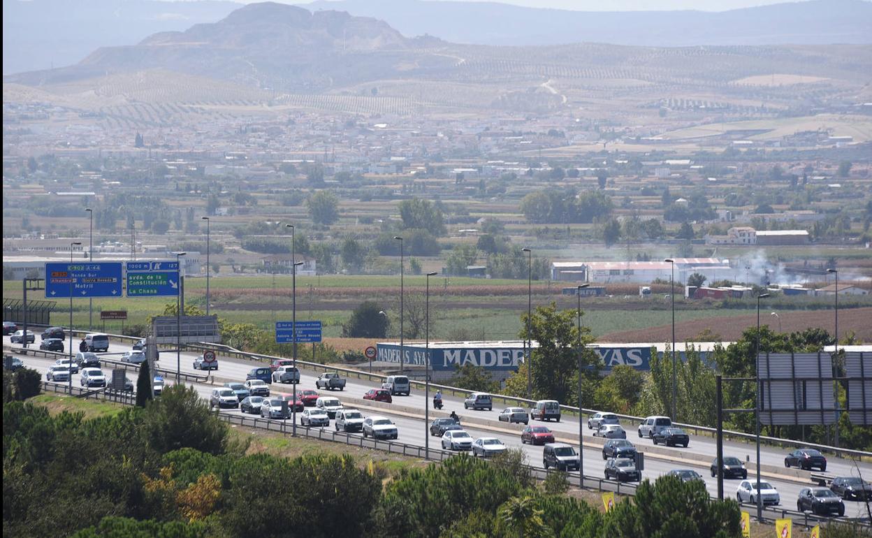 Contaminación en Granada | Diputación pone en marcha un proyecto europeo para concienciar del problema del aire entre los jóvenes