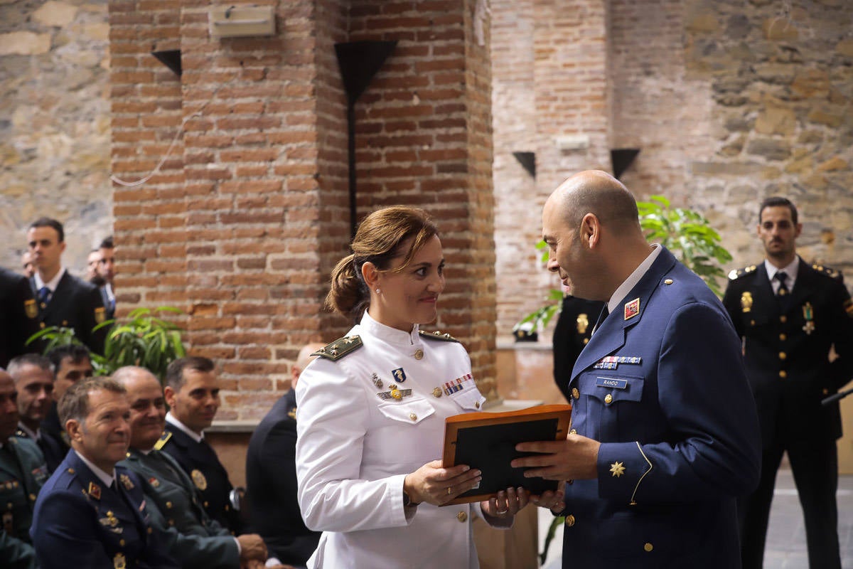 La alcaldesa del municipio, Luisa García Chamorro, ha hecho referencia a la formidable labor que realiza la Policía Nacional en la atención a los miles de motrileños 