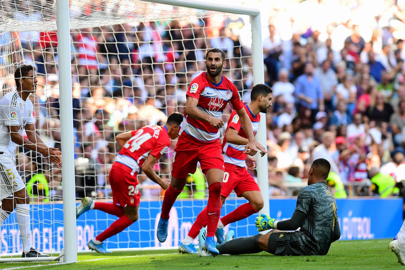 Fotos: Todos los detalles del Real Madrid-Granada