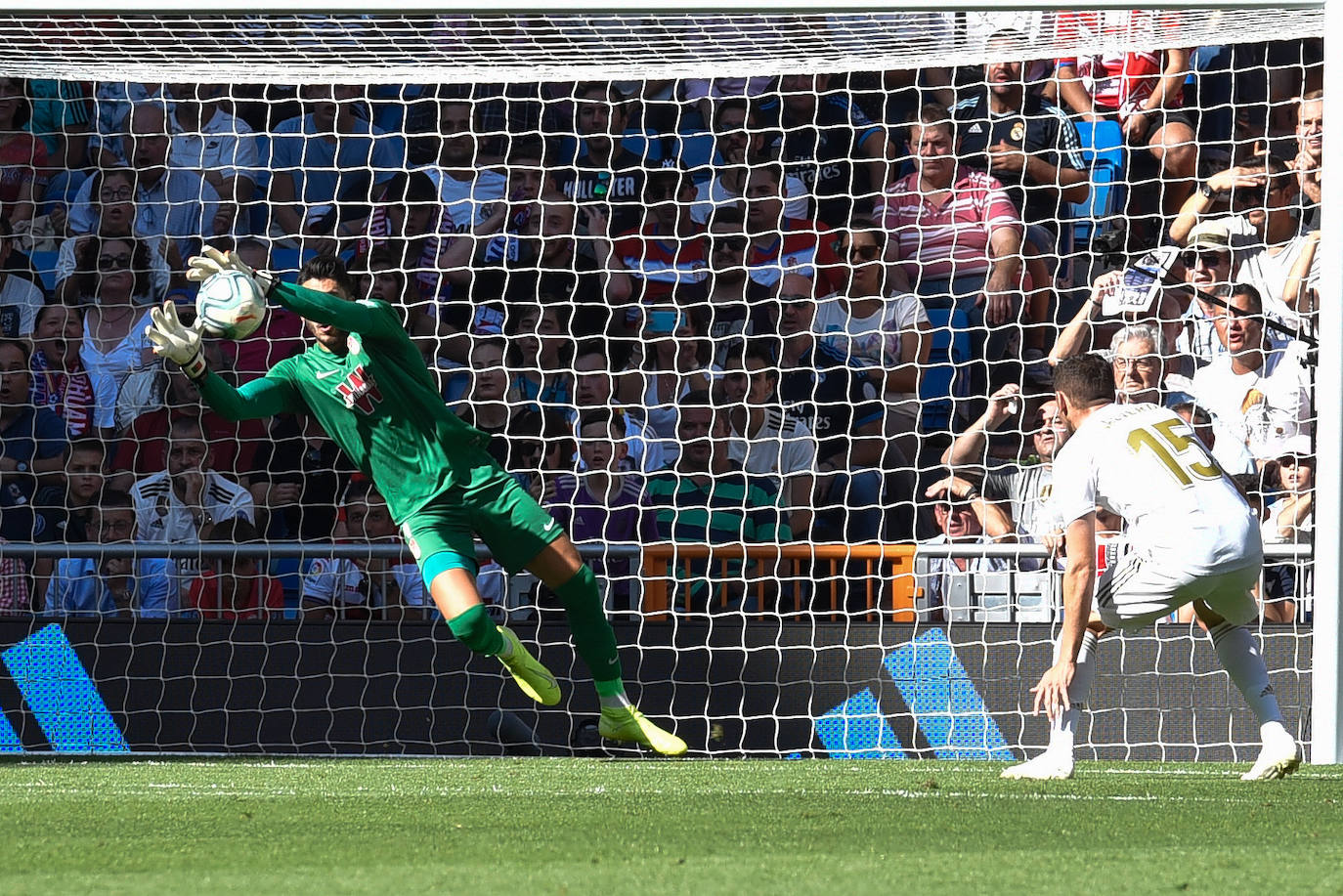 Fotos: Todos los detalles del Real Madrid-Granada