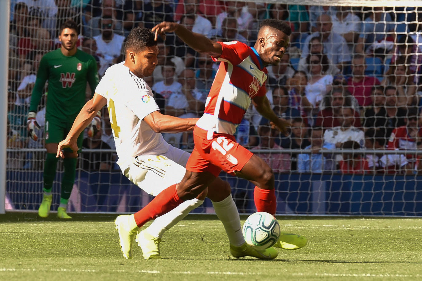 Fotos: Todos los detalles del Real Madrid-Granada